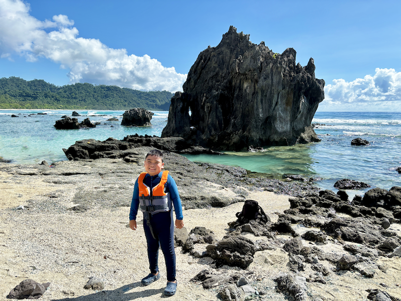 The highlight of our Casiguran trip was definitely the Tibu tidal pool (also called the Tibo tidal pool by locals). Nestled between rocks, this natural wonder is a hidden gem of Aurora.</p>
<p>We spent hours swimming and relaxing in the crystal-clear water of the tidal pool. It was refreshing, unique, and absolutely Instagrammable. The way the sunlight sparkled across the water made it look almost magical.